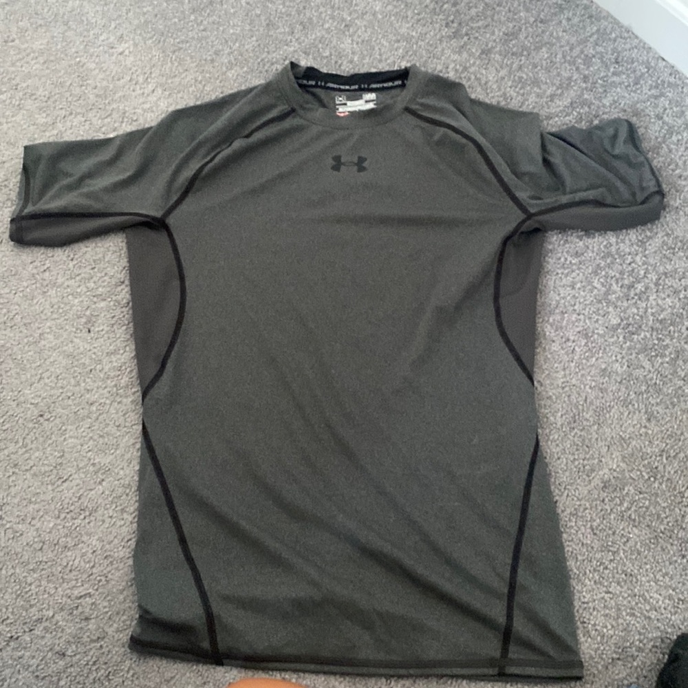 Youth large under armor boys compression top